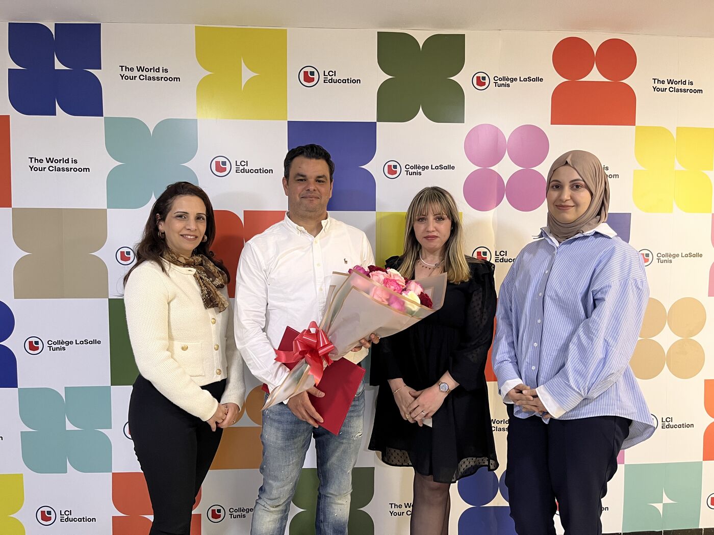 Célébration d'équipe au Collège LaSalle Tunis