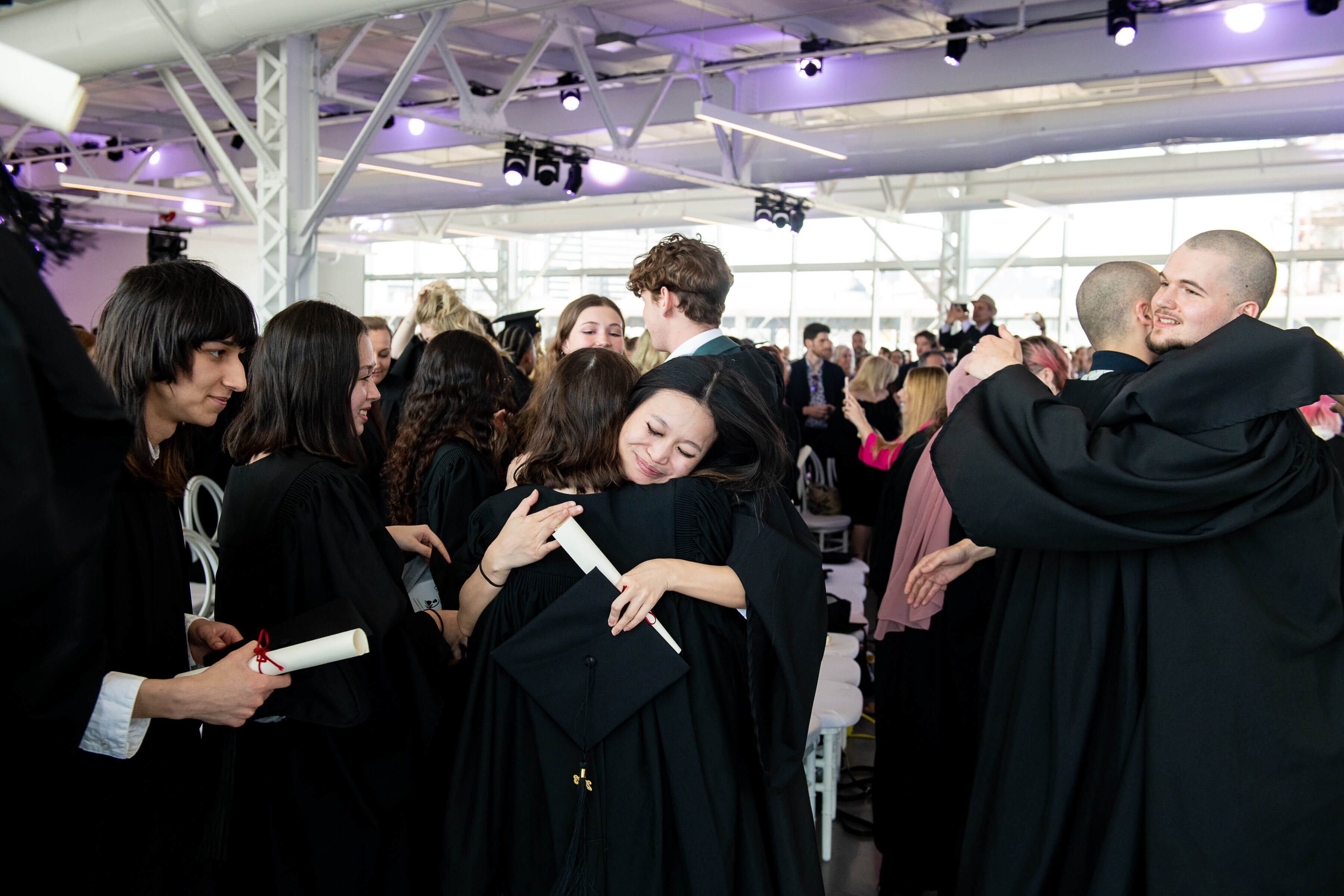 Étreinte de Diplômation Étreinte de Diplômation
