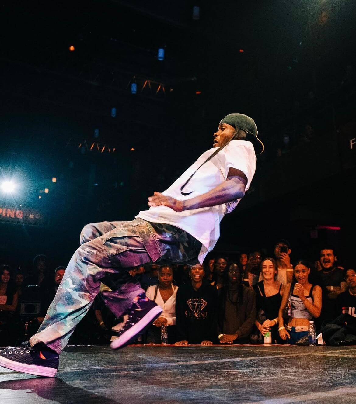 Breakdancer in Mid-Performance