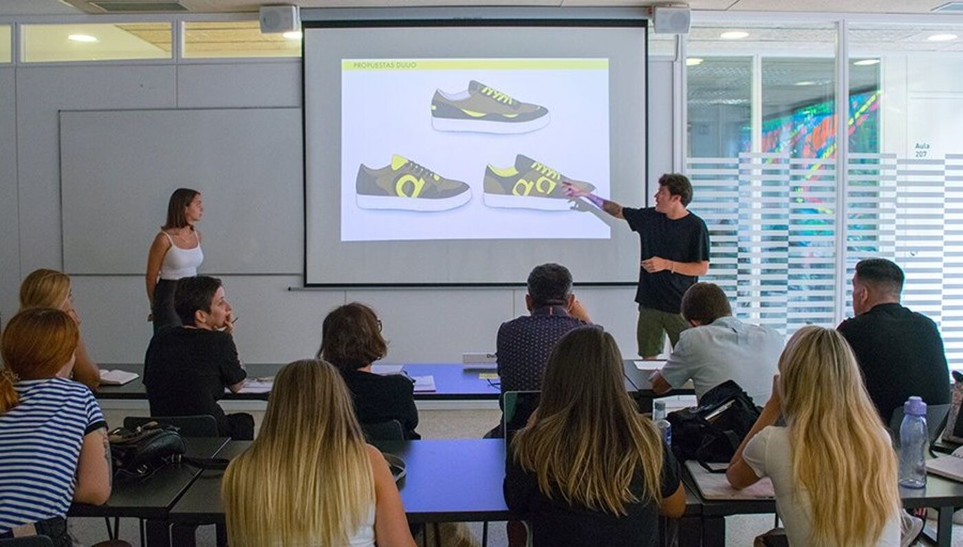  Classroom Presentation on Shoe Design