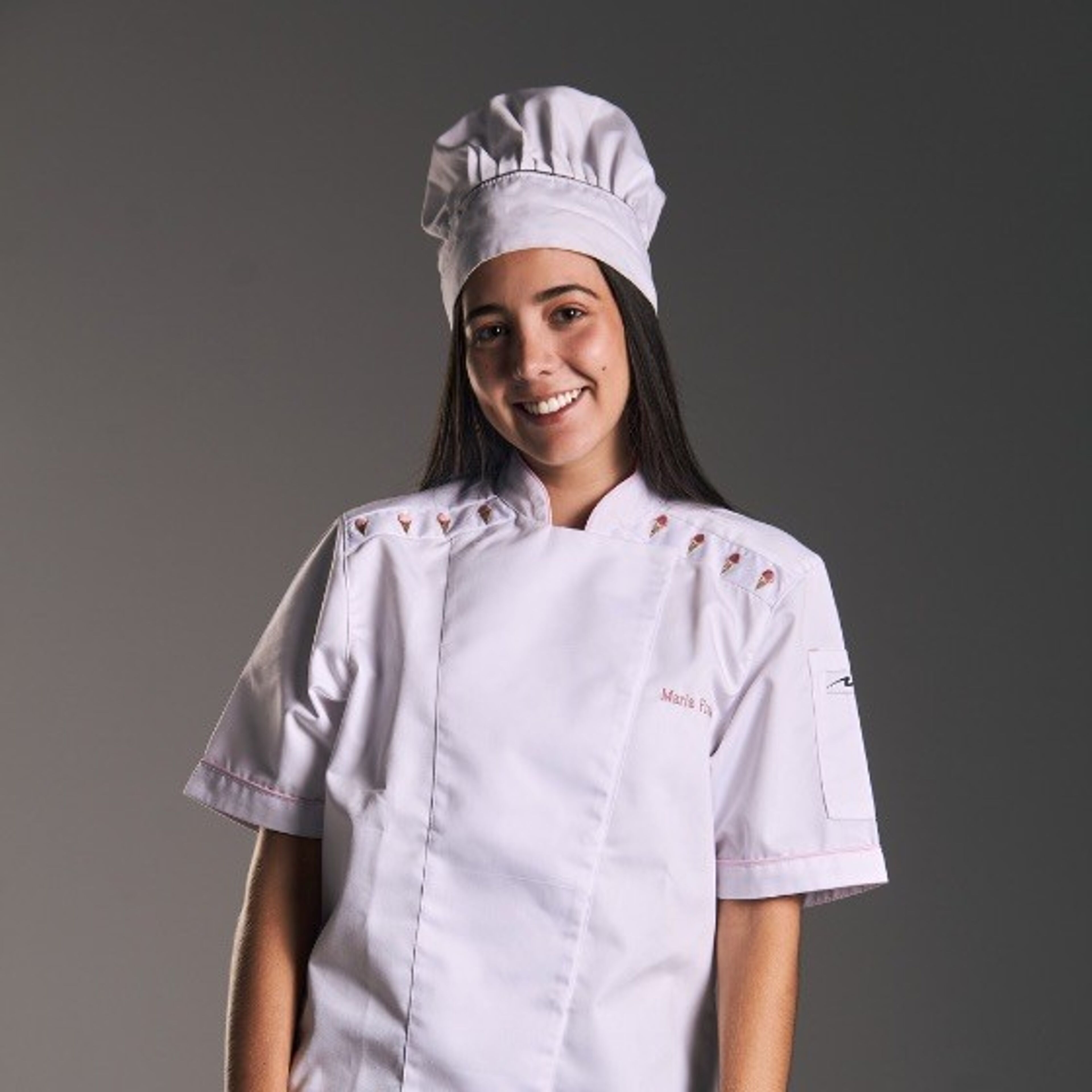 Joven Chef Femenina Con Confianza