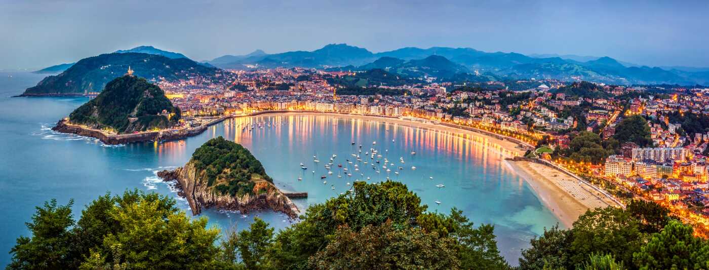 Panoramic view of Donisti san sebastian at sunset. Euskadi, Spain 