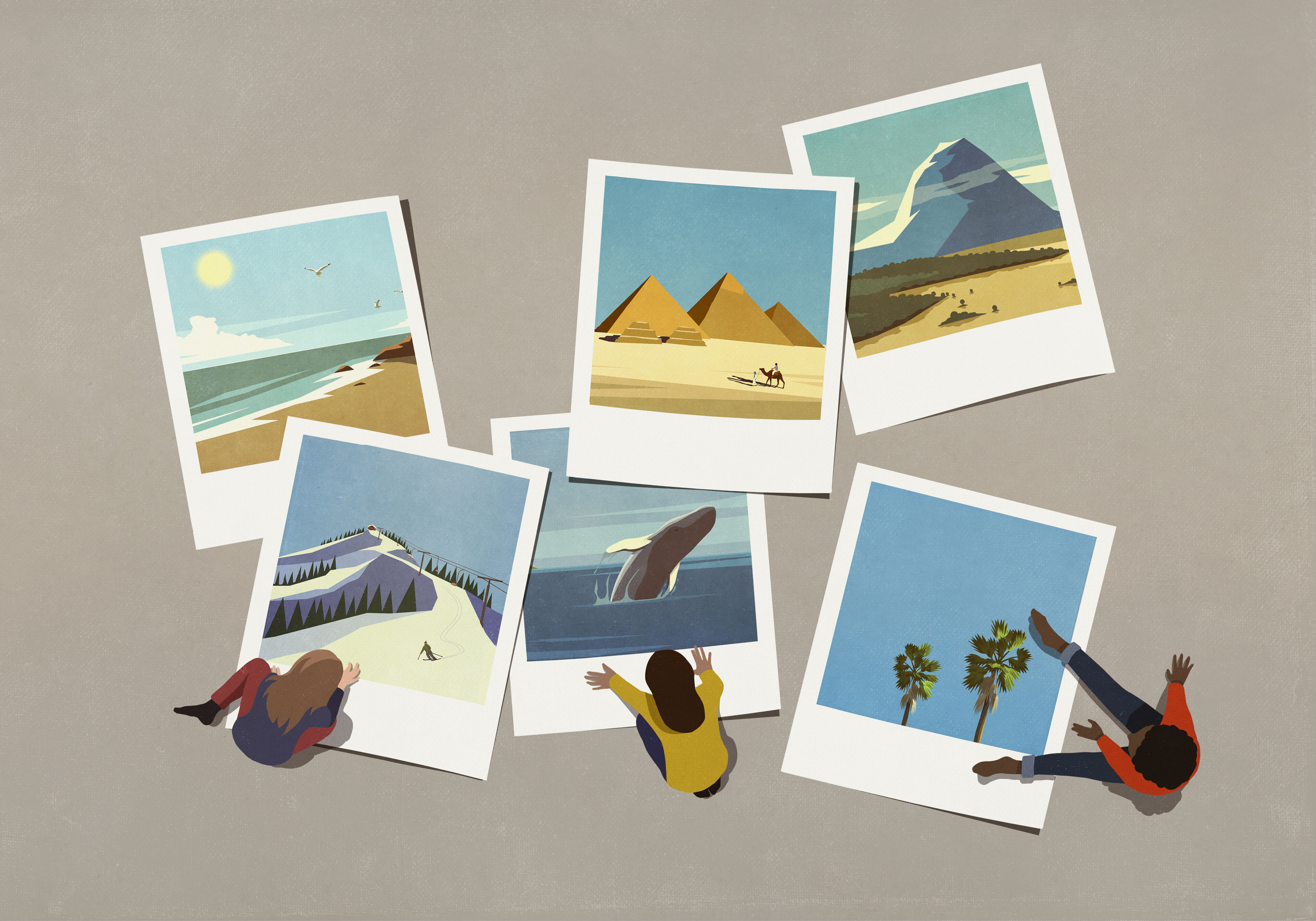 Una serie de instantáneas Polaroid ilustradas que representan diversos destinos de viaje, incluyendo playas, pirámides, montañas y vida silvestre, con tres personas tendidas alrededor, sumergidas en recuerdos.