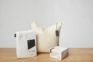 Minimalist Product Display Minimalist Product Display