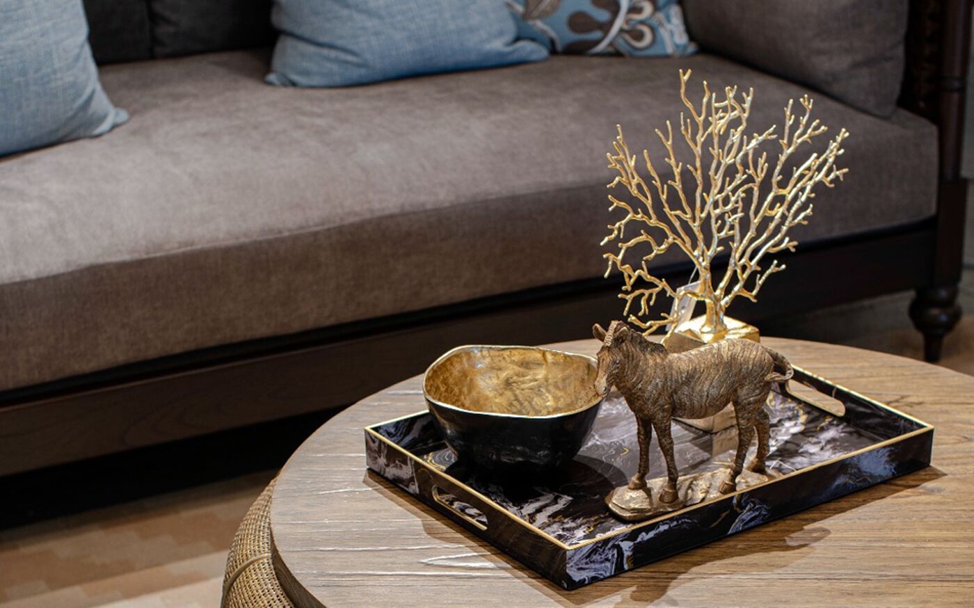 Elegant Decorative Coffee Table Arrangement