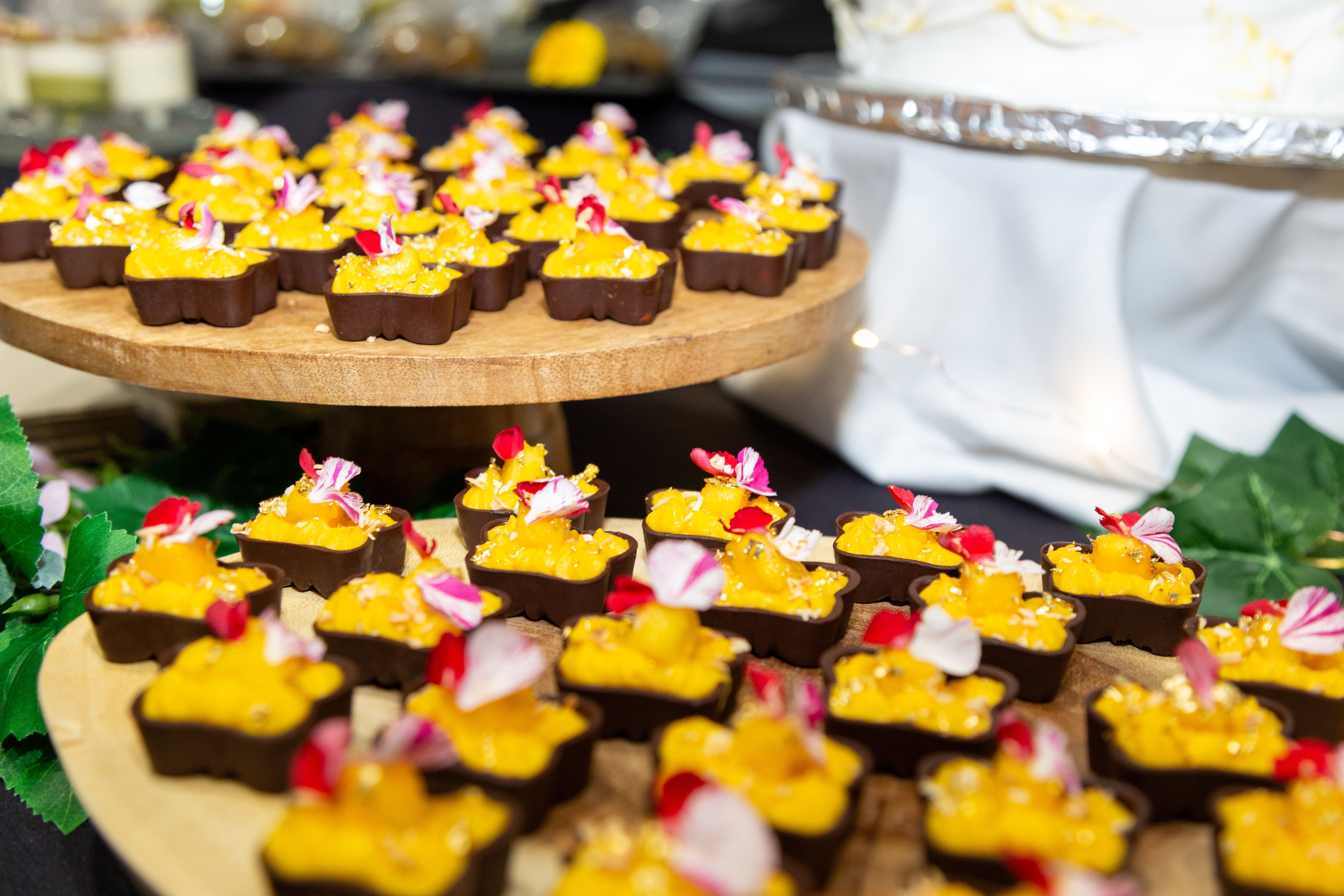 Citrus Elegance: Mango Chocolate Bites